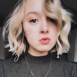 Meet your Posher, Angelica